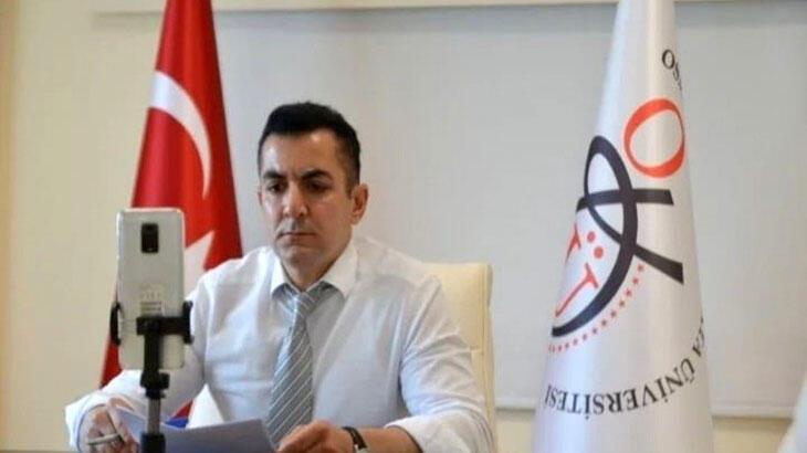 Derste kalp krizi geçirip hayatını kaybeden öğretim üyesine veda