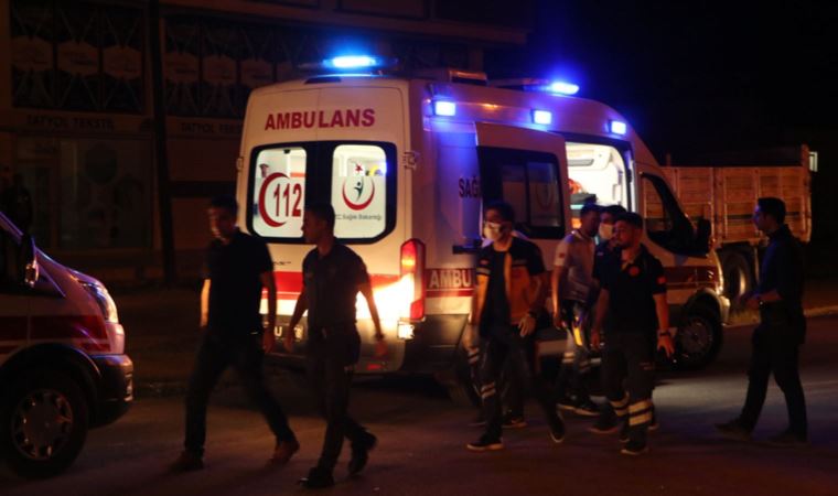 Düğünde ‘gürültü’ uyarısı yapan 3 polis, saldırıda yaralandı