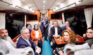 İmamoğlu’nun ‘Nagehan Alçı’ fotoğrafını eleştirdiği için istifası istenen CHP Trabzon İl Gençlik Kolları Yöneticisi Mete Duringa, görevini bıraktı