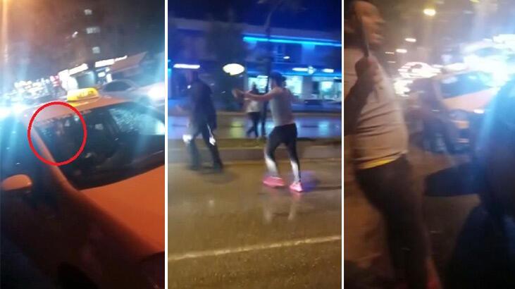 Kavgayı ayırırken taksisi çalındı