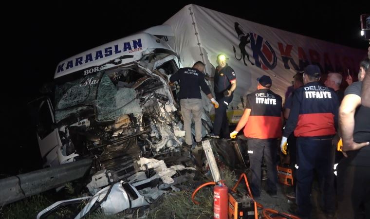 Kırıkkale’de feci kaza: Baba öldü, oğlu yaralandı