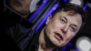 Roscosmos Başkanı’ndan Elon Musk’a tehdit