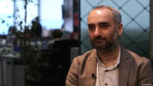 Siyasilerin açıklamalarına RTÜK cezası, Saymaz’a soruşturma