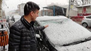 Üç kent beyaza büründü! Mayıs ayında kar sürprizi