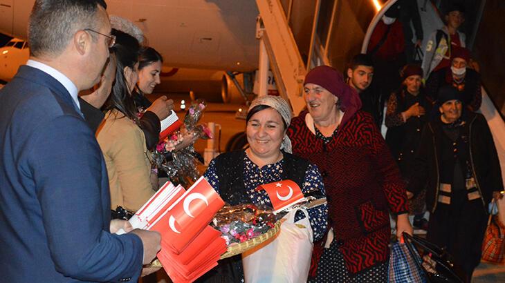 Ukrayna’dan tahliye edilen Ahıska Türkleri Elazığ’a getirildi