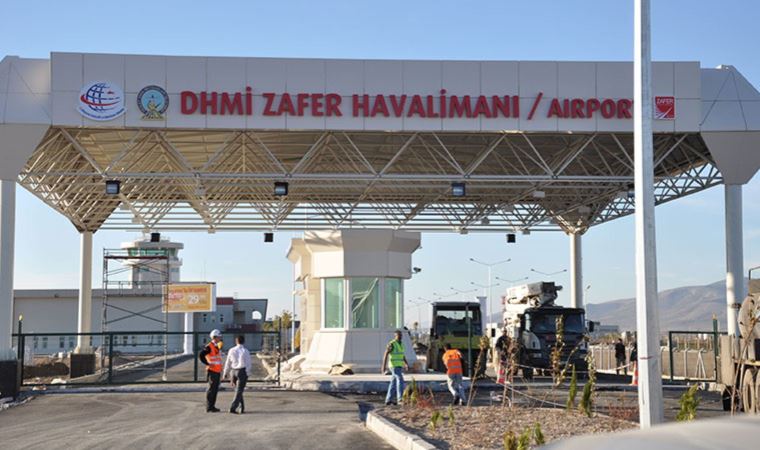 Zafer Havalimanı’nda başlayacak yeni uçuşlar tartışma yarattı: ‘Böyle kurtaramazsınız’