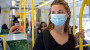 Uzm. Dr. Akyol uyardı! ‘Covid-19 bitmedi, 6. dalga kapıda’