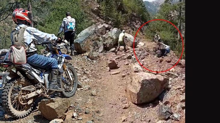 50 metrelik uçurumdan motosikletiyle yuvarlandı!