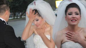 Adana’da gelin araçlarına hırsızlık! Çözümü böyle buldular