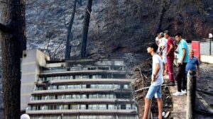 Alevlerin sıçradığı otel müdürü: 80 kişiyi 5 dakikada dışarıya çıkardık