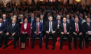 Altılı masanın anayasa değişikliği açıklamasına tepki: ‘Laikliğin önemini göz ardı ediyor’