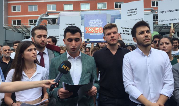 Artan okul fiyatlarına karşı eylem yaptılar: ‘Verdiğiniz sözleri tutun’