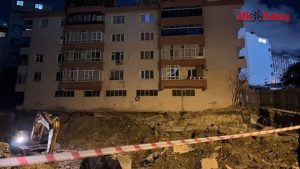 Bahçelievler’de İnşaat Kazısı Paniği: İki Apartman Tahliye Edildi