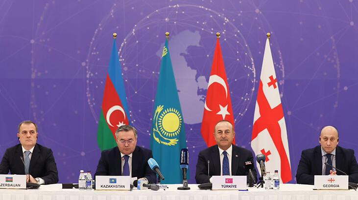 Bakan Çavuşoğlu: Orta Koridor’da 2022’de taşınan kargo hacminin 2021’in 6 katı olması bekleniyor