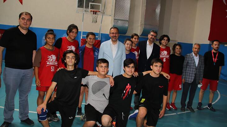 Bakan Kasapoğlu Akşehir’de incelemelerde bulundu