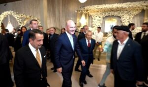 Bakan Soylu, Ankara’daki aşiret düğününde konuştu: ‘Doğu ve Güneydoğu Anadolu’da ne kadar güçlü insan tanıyorsam hepsi bu salonda’