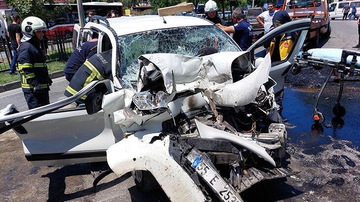 Bakan Soylu paylaştı! Trafik kazalarında 53 kişi hayatını kaybetti