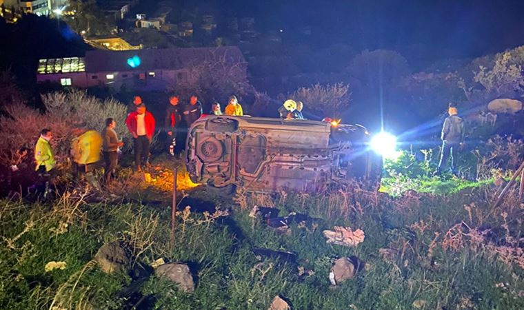 Bodrum’da otomobil, şarampole yuvarlandı: 2 yaralı