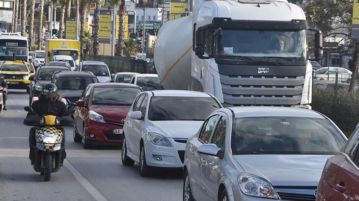 Bodrum’da yılbaşı hareketliliği; 24 saatte 15 bin araç giriş yaptı