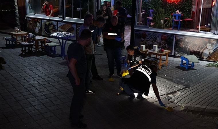 Bursa’da bir kafede ‘husumet’ kavgası: 1 yaralı