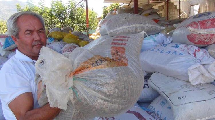 Çuvalların çalındığını fark etti! 5 dakikada 20 bin lira