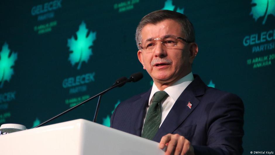 Davutoğlu: Başörtüsü teklifi 28 Şubat korkusuna karşı tedbir