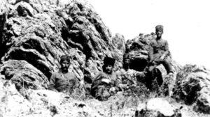 ‘Dört günlük ay hilal gibi duruyordu’