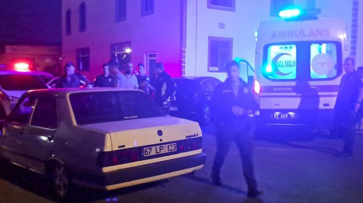Drift yapan otomobilin alkollü sürücüsü ‘dur’ ihtarında bulunan bekçiye çarptı