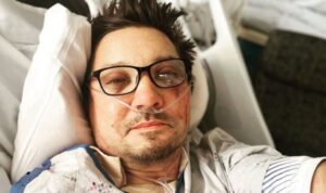 Durumu ağırdı… Ünlü oyuncu Jeremy Renner’ın sağlık durumuyla ilgili yeni gelişme