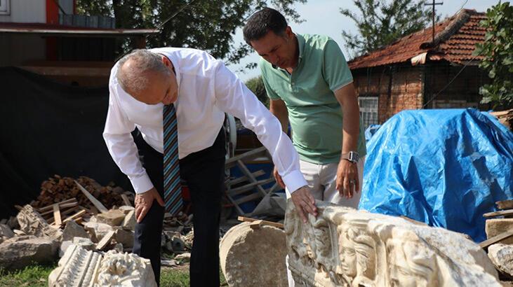Düzce’de heyecanlandıran Apollo heykeli! ‘Büyük bir medeniyeti ortaya çıkarıyoruz’