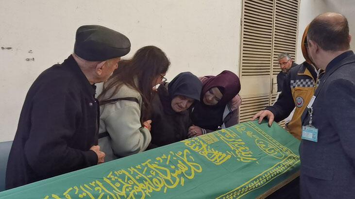 Ek iş yaparken kazada ölen ambulans şoförü için hastanede tören