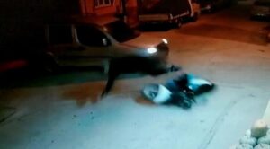 Elektrikli bisiklete çarptı, arkasına bakmadan kaçtı!