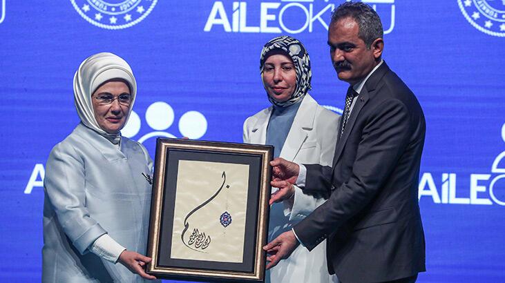 Emine Erdoğan: Güçlü aileler toplumların bağışıklık sistemini oluşturur