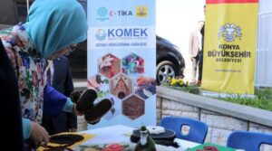 Emine Erdoğan, Saraybosna KOMEK sergisini ziyaret etti