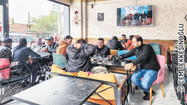 Faslıların yarısı Avrupa yolcusu!