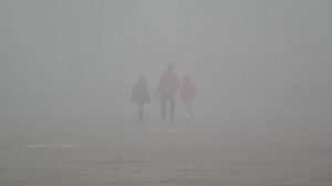 ‘Hava çok kirli maskesiz çıkmayın’