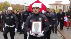 Hayatını kaybeden polis memuru için tören düzenlendi