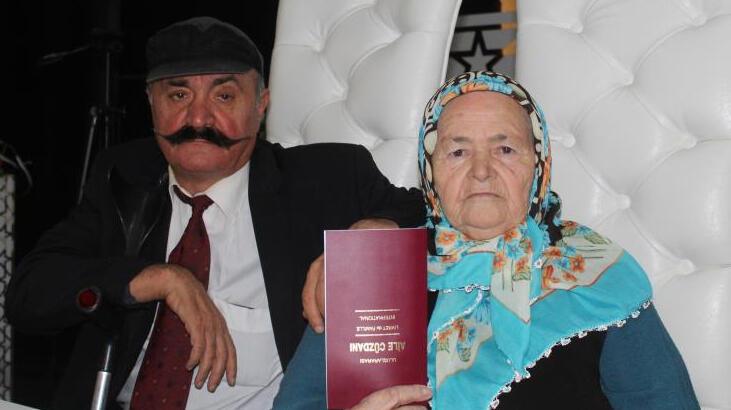 Huzurevinde ikinci bahar! ‘1 senedir elinden tuttum’