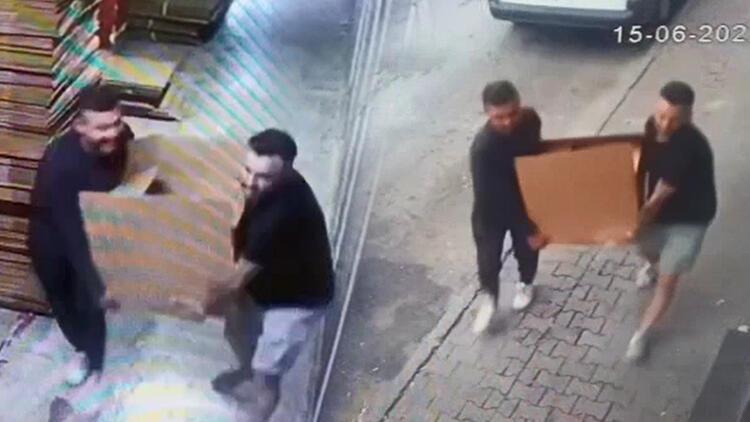 İçinde 500 bin lira bulunan çelik kasayı karton kutuya koyup çaldılar