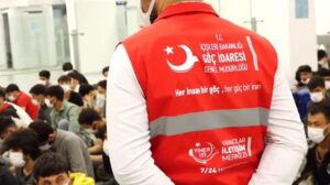 İçişleri Bakanlığı paylaştı! İşte sınır dışı edilen düzensiz göçmen sayısı