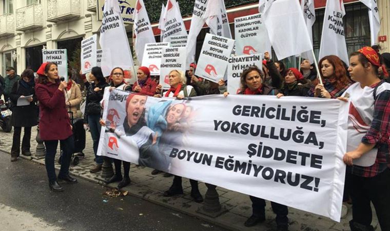 İKD Başkanı Umut Kuruç, günümüz kadın mücadelesi ve siyasi ortamını yorumladı: ‘Önce toplumsal kurtuluş’