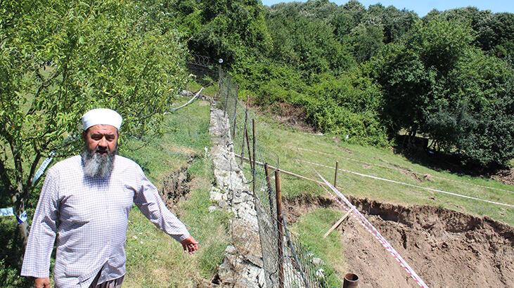 İnşaat çalışmasında toprak kayması korkuttu
