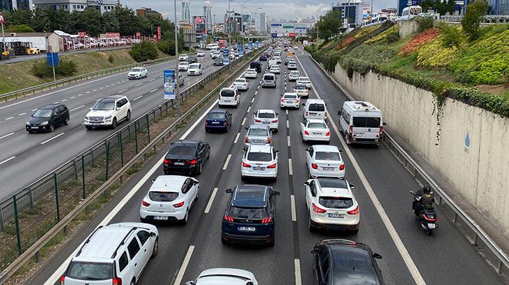 İstanbul’da yağmur trafiği: Yoğunluk yüzde 67