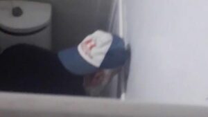 Kabus gibi 10 gün! 70 yaşında, tuvaletin deliğinden çocukları izdi