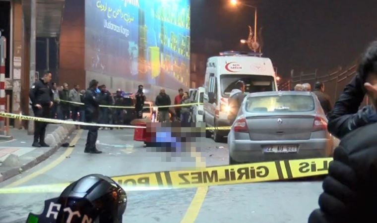 Kağıthane’de feci kaza: Otomobille çarpışan motosikletli öldü