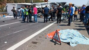 Katliam gibi kazadan sağ kurtuldu, yaşadığı dehşeti anlattı! ‘Üzerime ceset yağdı’