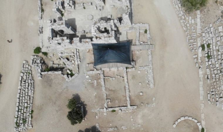 Kaunos Antik Kenti’nde kilisedeki Bizans mezarları gün yüzüne çıkarılıyor