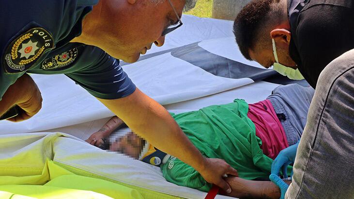 Kırık bacakla üst geçitten brandaya atladı, yanına gelen polise ‘kusura bakma’ dedi