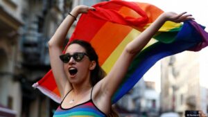 LGBTİ+ karşıtı mitingin tanıtımı kamu spotu oldu