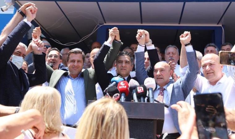 Menderes Belediye Başkanı Mustafa Kayalar’ın görevden alınmasına CHP’lilerden tepki: Siyasi bir operasyon